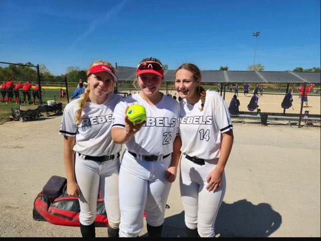 hanKrue2026's tweet photo. a big combine NO-NO from Addi and Mady today! Got to call this game and couldn’t be more proud of my pitchers!💪🥎
@KCRebels2 @KCRebels_Splitt https://t.co/QvzRC0OW3e