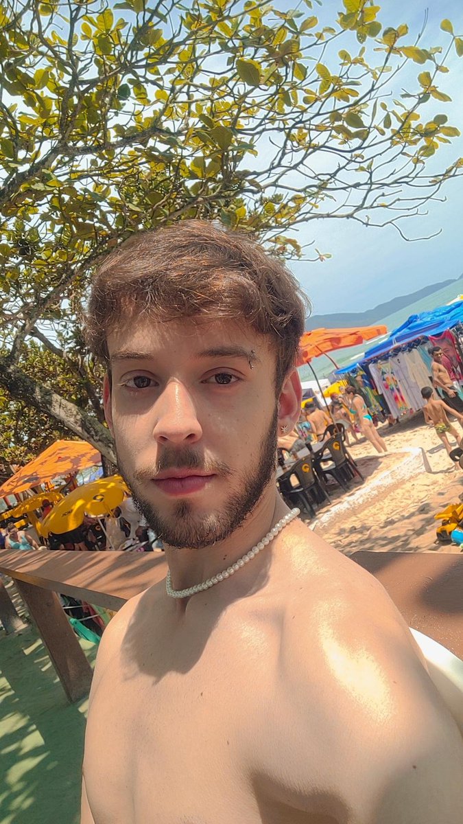 Carlos Matsunaga #TeamNiniCoco tweet media