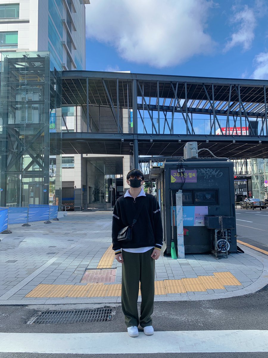 4lwaysian's tweet photo. Good morning! 🥶 https://t.co/McQR1MVArM