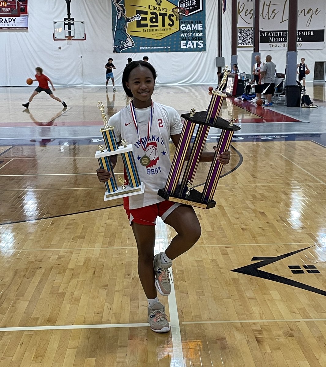 26’ Trinity Wilburn, Faith Christian, was named both League & Finals MVP for the Indiana’s Best back to school league.