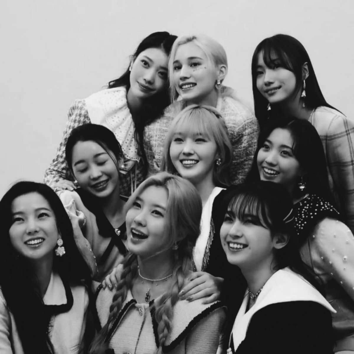 atment_official's tweet image. [#GETTINGtoKNOW] CHAPTER ONE: 

#DESTRONE 🌵