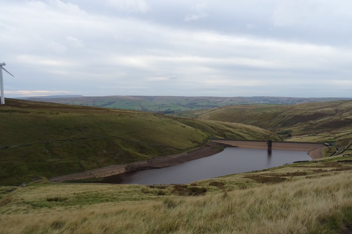 funnypenny's tweet photo. Hike around Scout Moor to Waughโs Well along the Rossendale Way. #WaughsWell #RossendaleWay #ScoutMoor #CowpeHill #CraggQuarry https://t.co/6awJCUmqI6