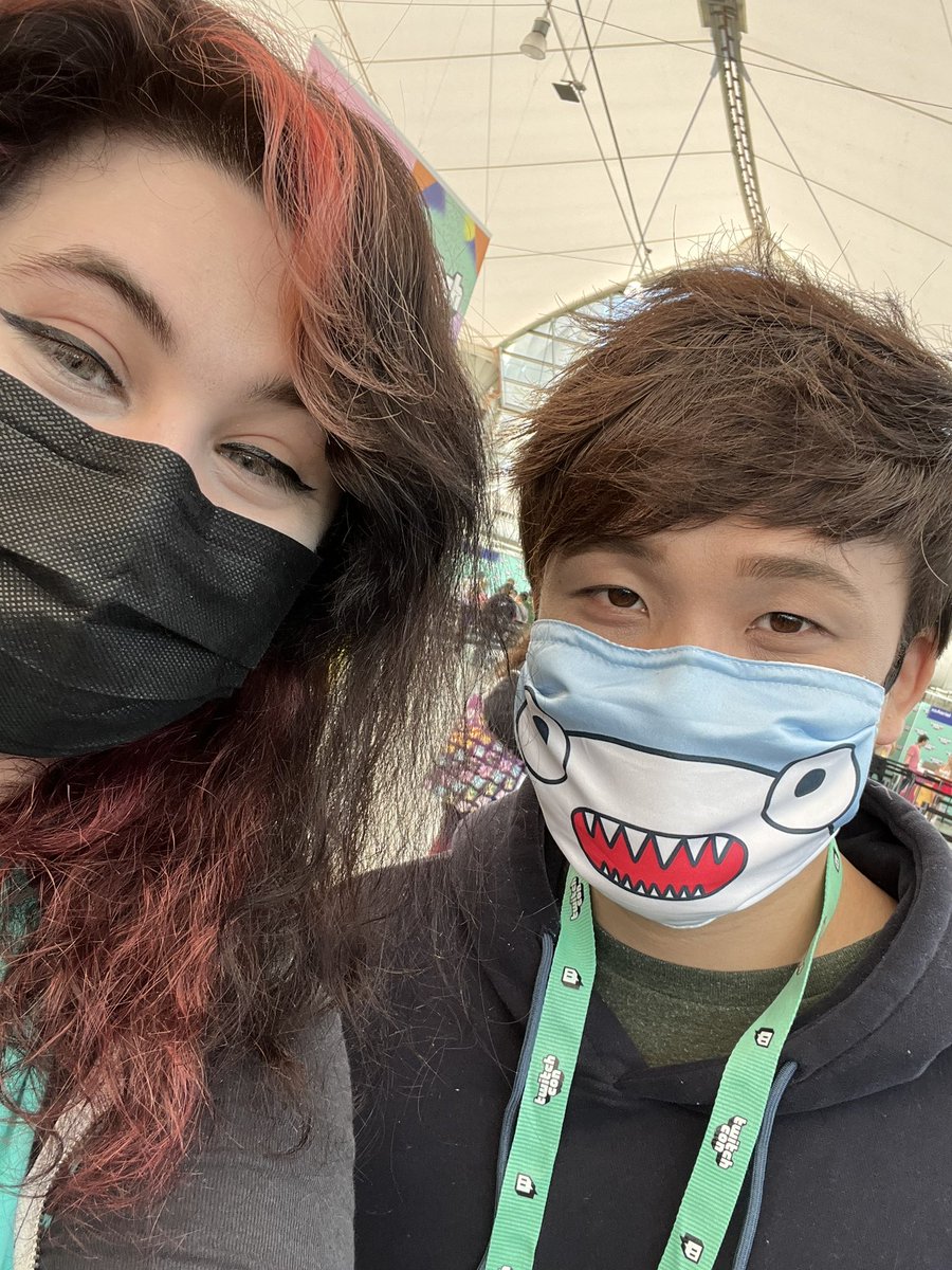 Lyric Twitch Con On Twitter ALSO RAN INTO SYKKUNO WHAT IS GOING ON 