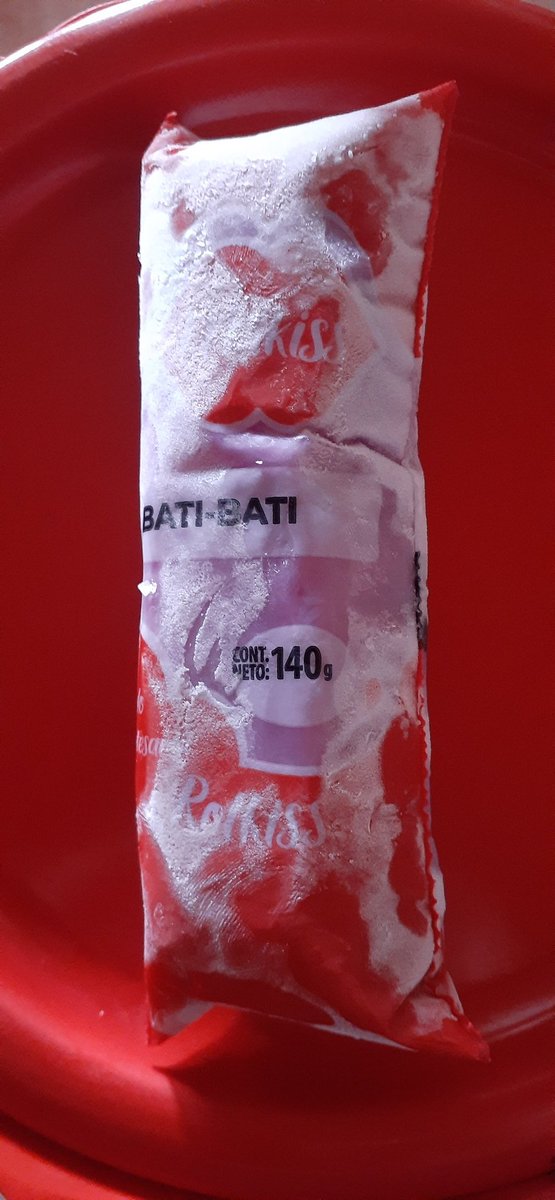 Dcarmencitavccv's tweet photo. Mis twitter@s Friends les comparto el nuevo #BatiBati este no tiene la bolita de chicle pero es mundial en sabor 😋😋 https://t.co/rORRKmMSYP