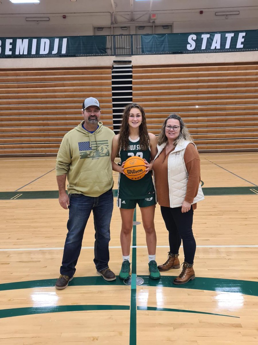 Jessika Lofstrom (@lofstromjessika) on Twitter photo After an amazing visit, I’m very grateful to have a received an offer from <a href="/BSUBeaversWBB/">Bemidji State Hoops</a>! I had so much fun seeing the campus and learning more about the program! Go Beavers! <a href="/cjdeville/">Chelsea Stoltenberg</a> <a href="/jmajic5/">Jamie M. Schultz</a> <a href="/3_gartner/">Erica Gartner</a> <a href="/DyamiStarks/">Dyami Starks</a> <a href="/CoachJSchmitz/">Jason Schmitz</a> <a href="/StarksElite/">MINN STARKS BOYS</a> After an amazing visit, I’m very grateful to have a received an offer from <a href="/BSUBeaversWBB/">Bemidji State Hoops</a>! I had so much fun seeing the campus and learning more about the program! Go Beavers! <a href="/cjdeville/">Chelsea Stoltenberg</a> <a href="/jmajic5/">Jamie M. Schultz</a> <a href="/3_gartner/">Erica Gartner</a> <a href="/DyamiStarks/">Dyami Starks</a> <a href="/CoachJSchmitz/">Jason Schmitz</a> <a href="/StarksElite/">MINN STARKS BOYS</a>