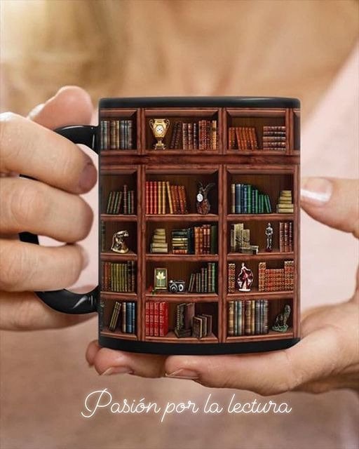 David_Nohec's tweet photo. "Cada libro, cada tomo que ves, tiene alma. El alma de quien lo escribió, y el alma de quienes lo leyeron y vivieron y soñaron con él".

Carlos Ruiz Zafón https://t.co/dPgeUxBJwX
