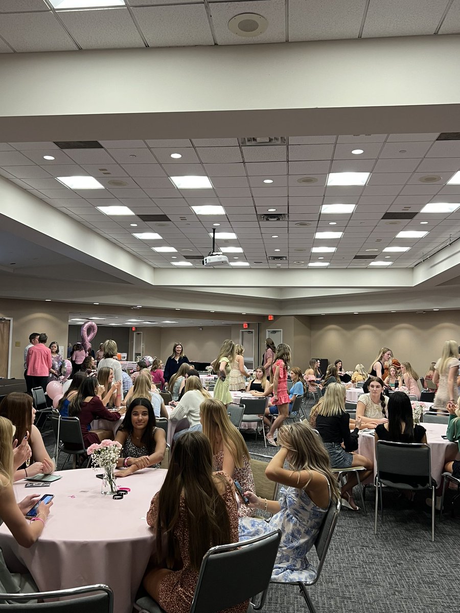 ADAthleticsOS's tweet photo. A Gathering for Dig Pink! Come out and support this event tomorrow at Olathe South. 5 Schools 1 Cause! https://t.co/VZGsjb5r0x