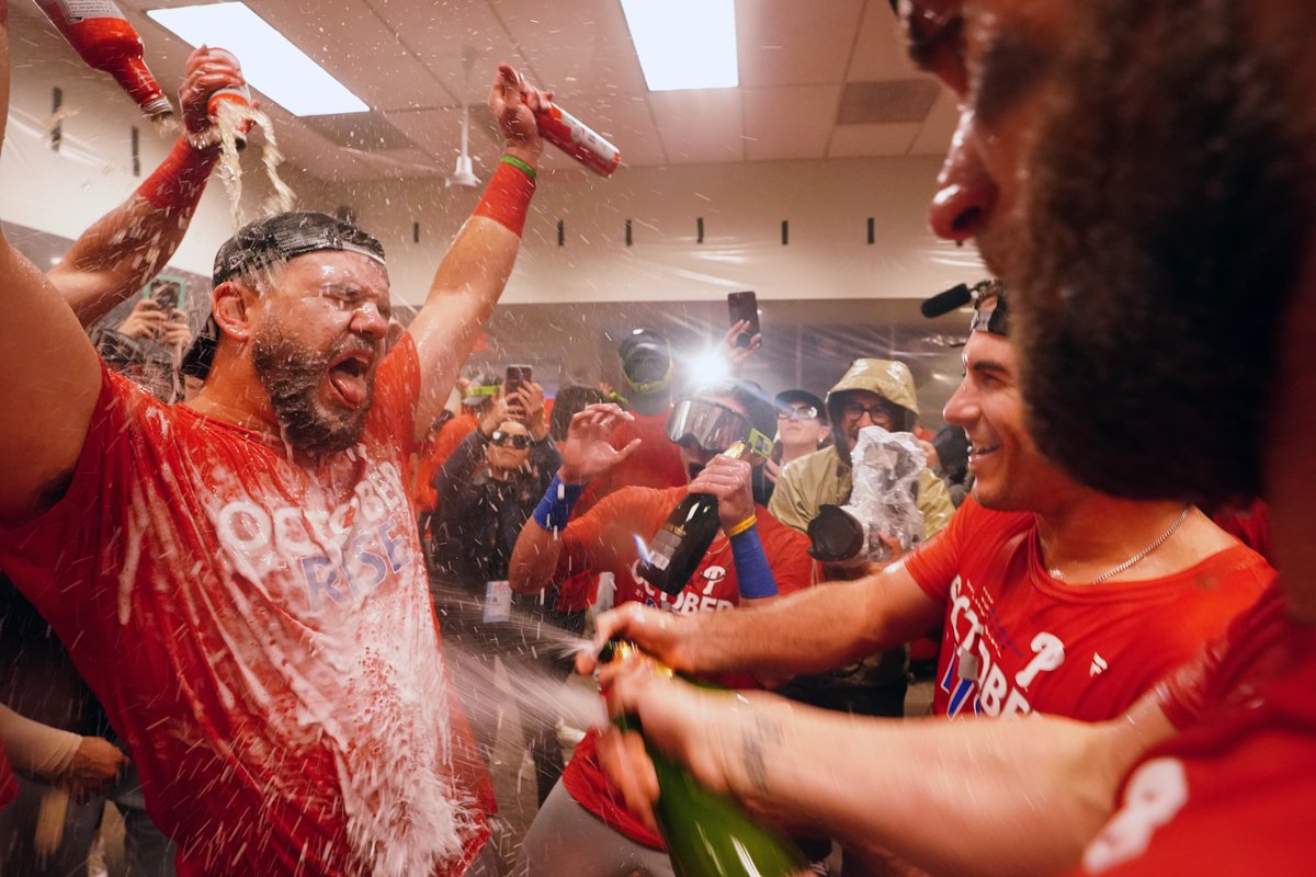 Congratulations to the Philadelphia Phillies......you played the Cardinals after someone broke into the clubhouse and stole their bats......