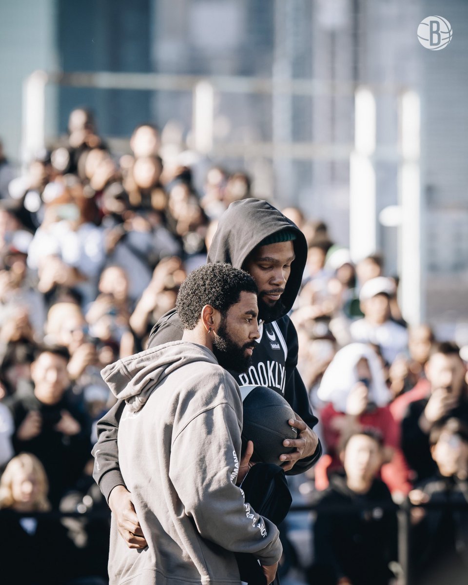 BrooklynNets's tweet photo. Brothers. https://t.co/IP5KPWz0gs