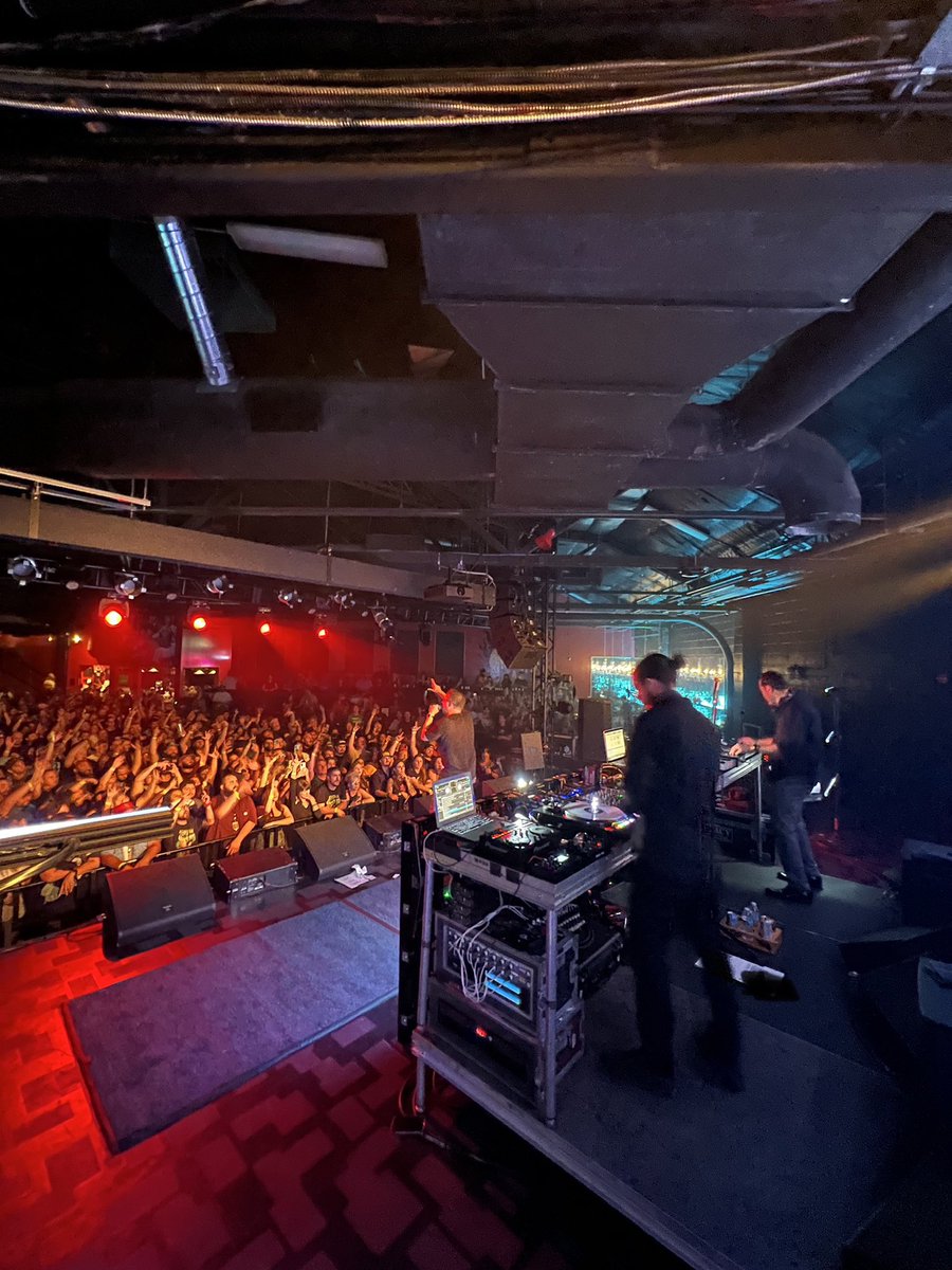 rhymesayers's tweet photo. Party Over Here Tour started off hot in Sacramento last night! 

🎟️🦉🚌: https://t.co/G0xg9dYCBu https://t.co/BzM9eEwA8r