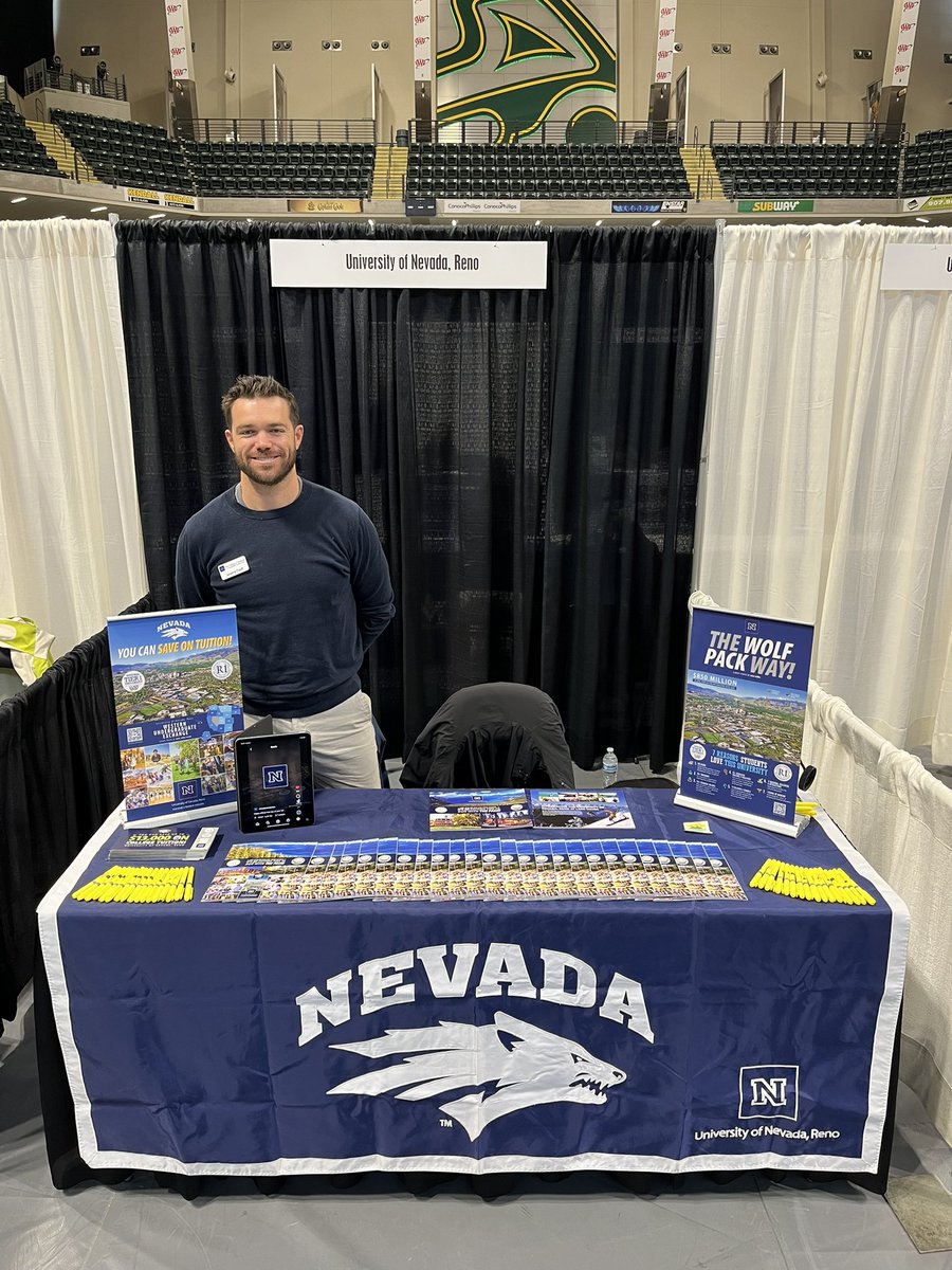 UofNJustin's tweet photo. Finally checking in halfway through the infamous Alaska circuit. We’ve been having too much fun talking to students from Ketchikan, Sitka, Juneau, and now Anchorage. We’ll catch our breath here before heading on to Soldotna and the Mat- Su valley. https://t.co/ufVgxeAiTF