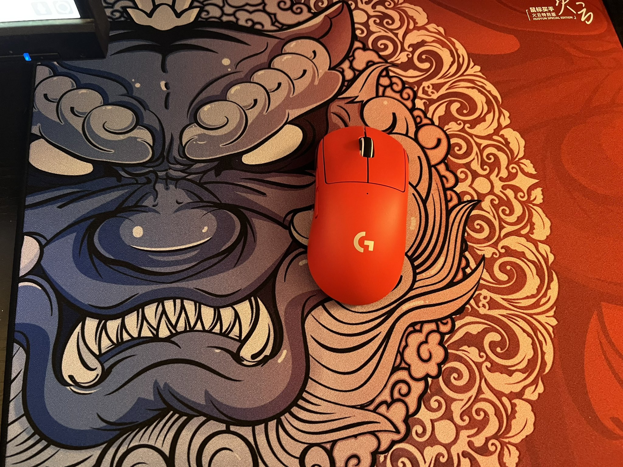 era on Twitter "new mousepad yay https//t.co/FzA5ES388c" / Twitter