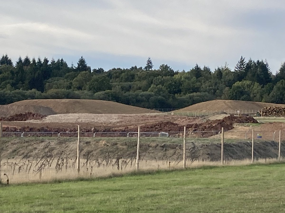 mike27co's tweet photo. Havant reservoir footprint taking shape now as tree felling and hedge removing gathering pace and sample earth works https://t.co/yWfLdCUqrz can see right across from east to west https://t.co/7gwT4o9ZeW