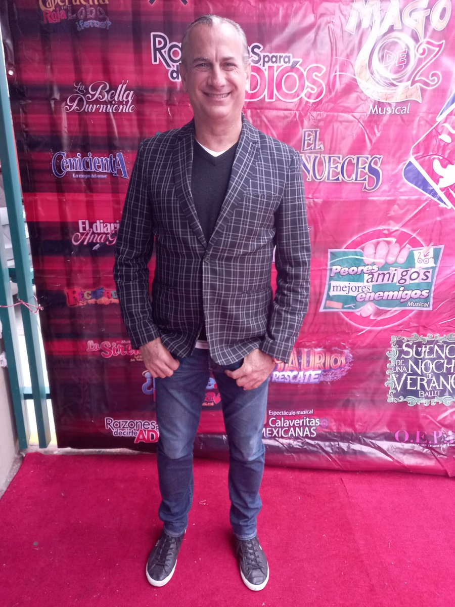 El talentoso <a href="/patriciocabezut/">Patricio Cabezut</a>  listo para apadrinar a nuestra querida Sirenita