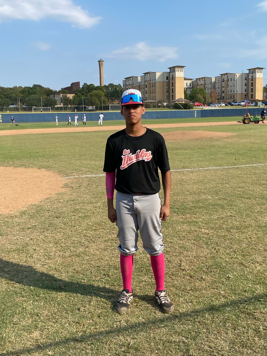FiveToolTexas's tweet photo. F: Los Diablos 20, Texas Raiders 0
PoG: @PabloBe98116074 2 IP, 2K, 0H, 0R | 3-3, 3B, 4 RBI, 3R https://t.co/vJxihgxWkW