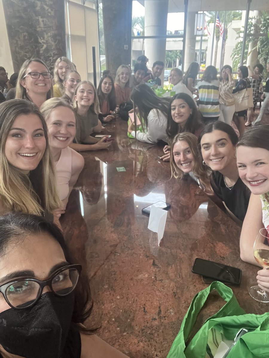 rabiarahmanrd's tweet photo. Enjoying #fnce with interns and alumni. Learning and socializing in person feels so good after two years! https://t.co/pOJfhEagLR