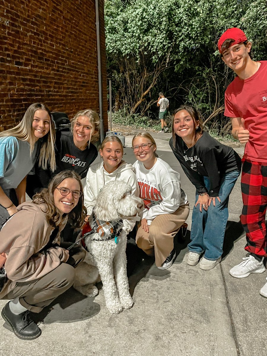 Homecoming 2022 was a success! A huge thank you to the lovely ladies of <a href="/UC_GammaPhiBeta/">UC Gamma Phi Beta</a> for being amazing homecoming partners!