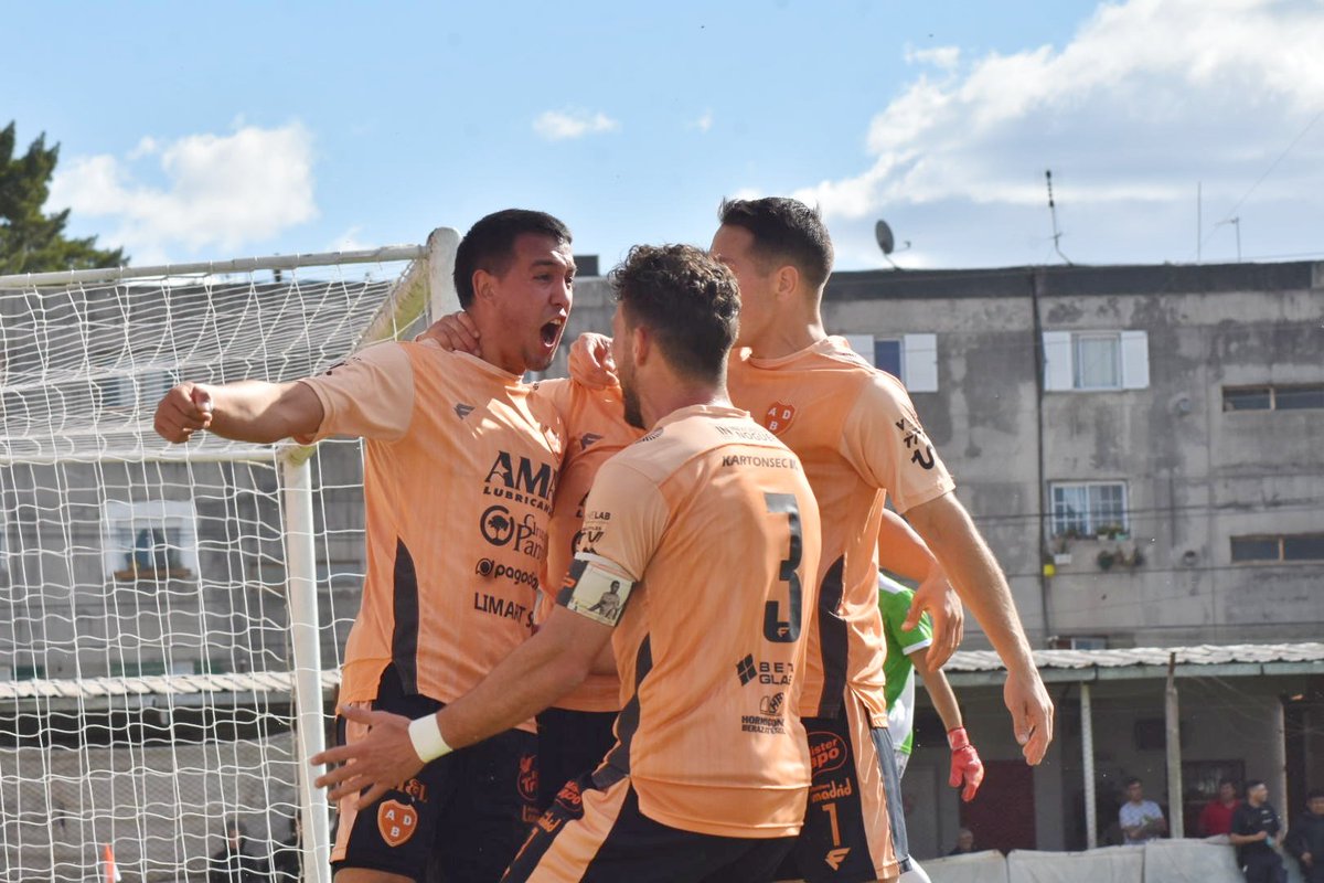 ADB_Oficial's tweet photo. ¡Ganó Bera! 👏🧡

📸 @unaguillermita https://t.co/rhdcKY4gvK