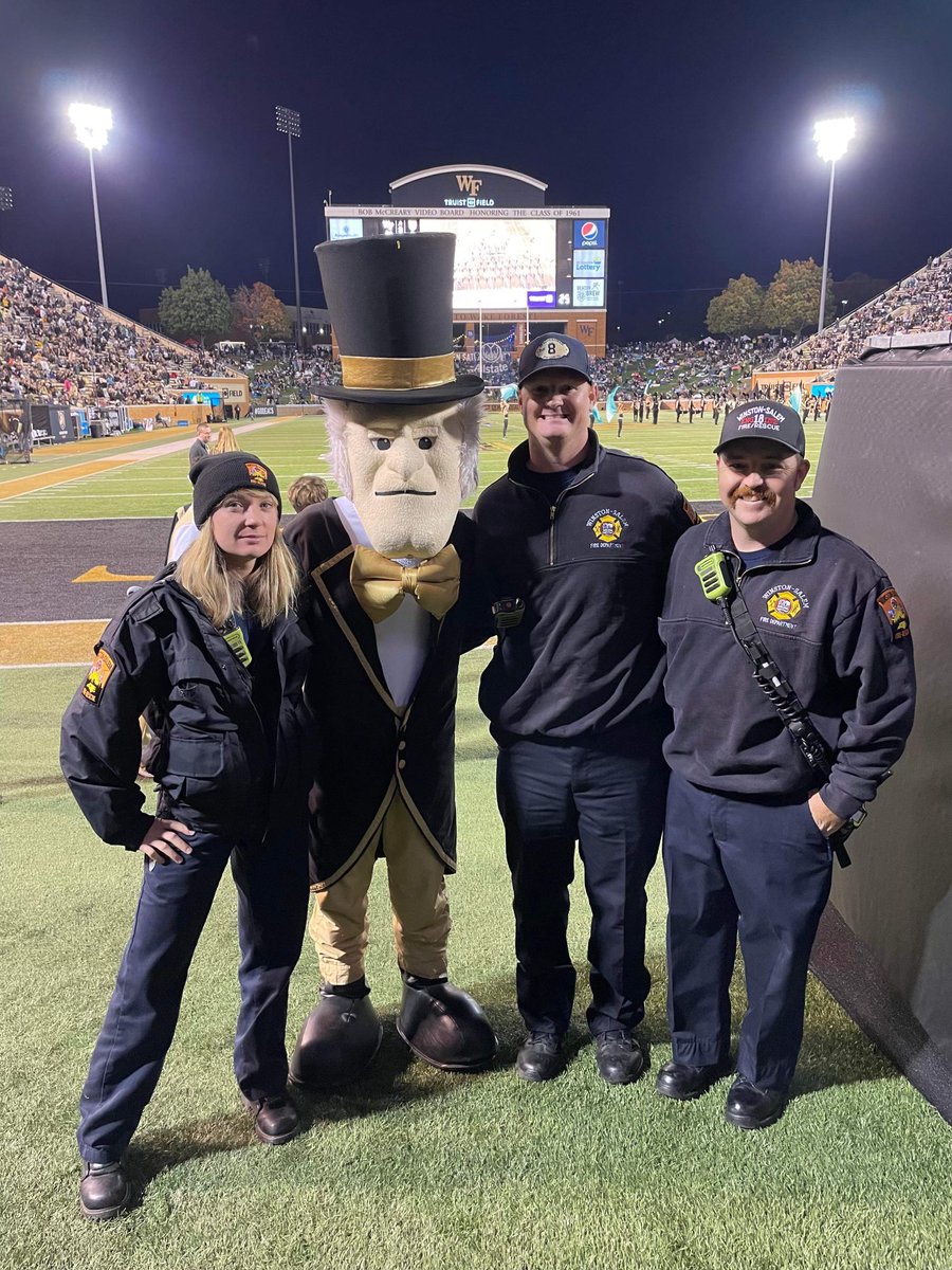 cityofwsfire's tweet photo. Engine 8 cheesing with the Deacon @WakeFB. #GoDeacs #WSFire .107 https://t.co/e23Fxe19vi