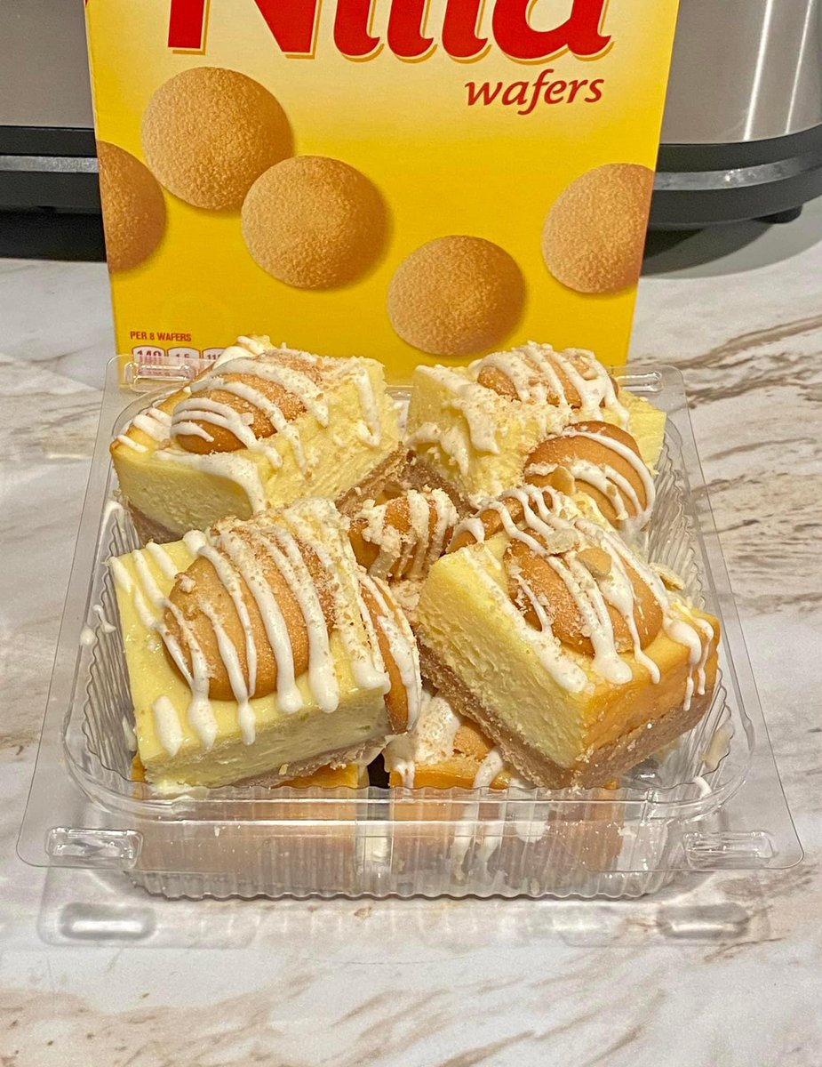 IlluminatedDope's tweet photo. Banana Pudding Cheesecake Bars 🍌 https://t.co/aKMkadL0ru