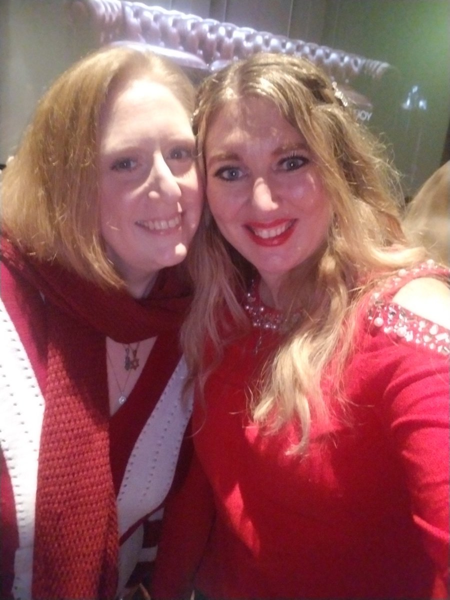 sweetx0love25's tweet image. grateful for all of the love &amp;amp; wonderful people I&apos;ve connected with because of taylor ♥️ she gave me a love that was really something that&apos;ll last a lifetime because I was brave enough to go head first fearless  #storiesforswift