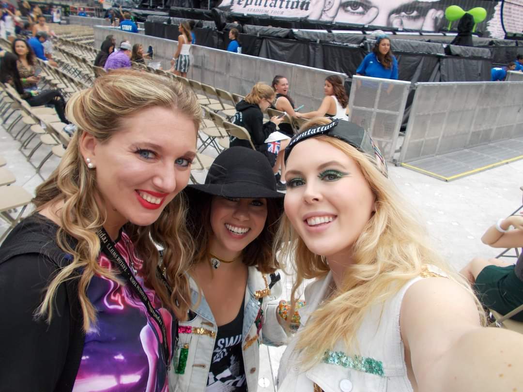 sweetx0love25's tweet image. grateful for all of the love &amp;amp; wonderful people I&apos;ve connected with because of taylor ♥️ she gave me a love that was really something that&apos;ll last a lifetime because I was brave enough to go head first fearless  #storiesforswift