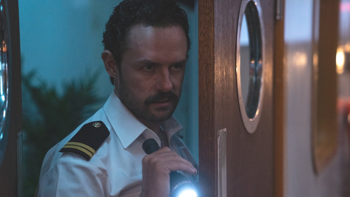 bbcthree's tweet photo. Beaker (Warren James Dunning). Karen’s second-in-command is a complex character . Keep him in a claustrophobic environment like a cruise ship and it’s only a matter of time before something bad happens…#BBCThree #BBCWreck https://t.co/s46aatWHd8