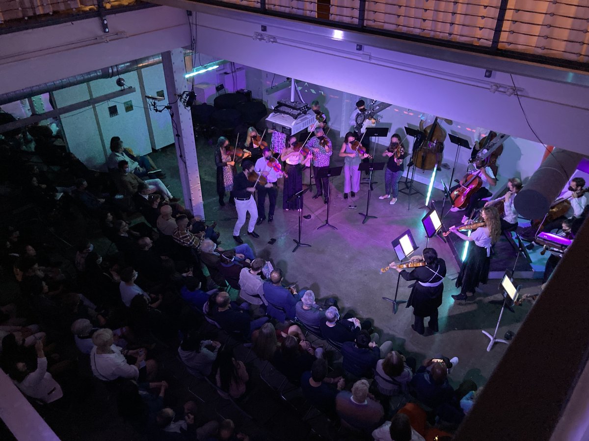 RiccardoGuidi87's tweet photo. Another incredible @OneFoundSound string-only concerto. Music by Ignatius Sancho (little known black abolitionist and composer), Wu Man, Bach, and Béla Bartók (🇭🇺). Incredible visuals by filmmaker @NoisySavage and @YuitoKimura1. More music please!🎶 #BayArea #SanFrancisco https://t.co/5X1PCdNr3n
