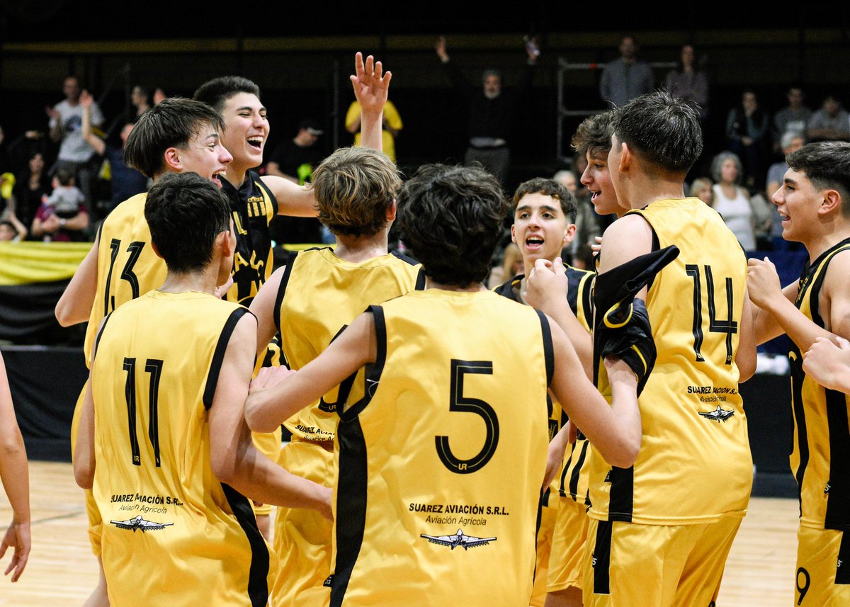 🏆 Unión Central es el campeón de la Liga Federal Formativa U15.

🏀 El elenco de Villa María lo dio vuelta en el cierre y superó a Bolívar de Villa Carlos Paz por 70-66 para quedarse con el primer título en la historia del certamen. 

🔗 bit.ly/3CMCZKM