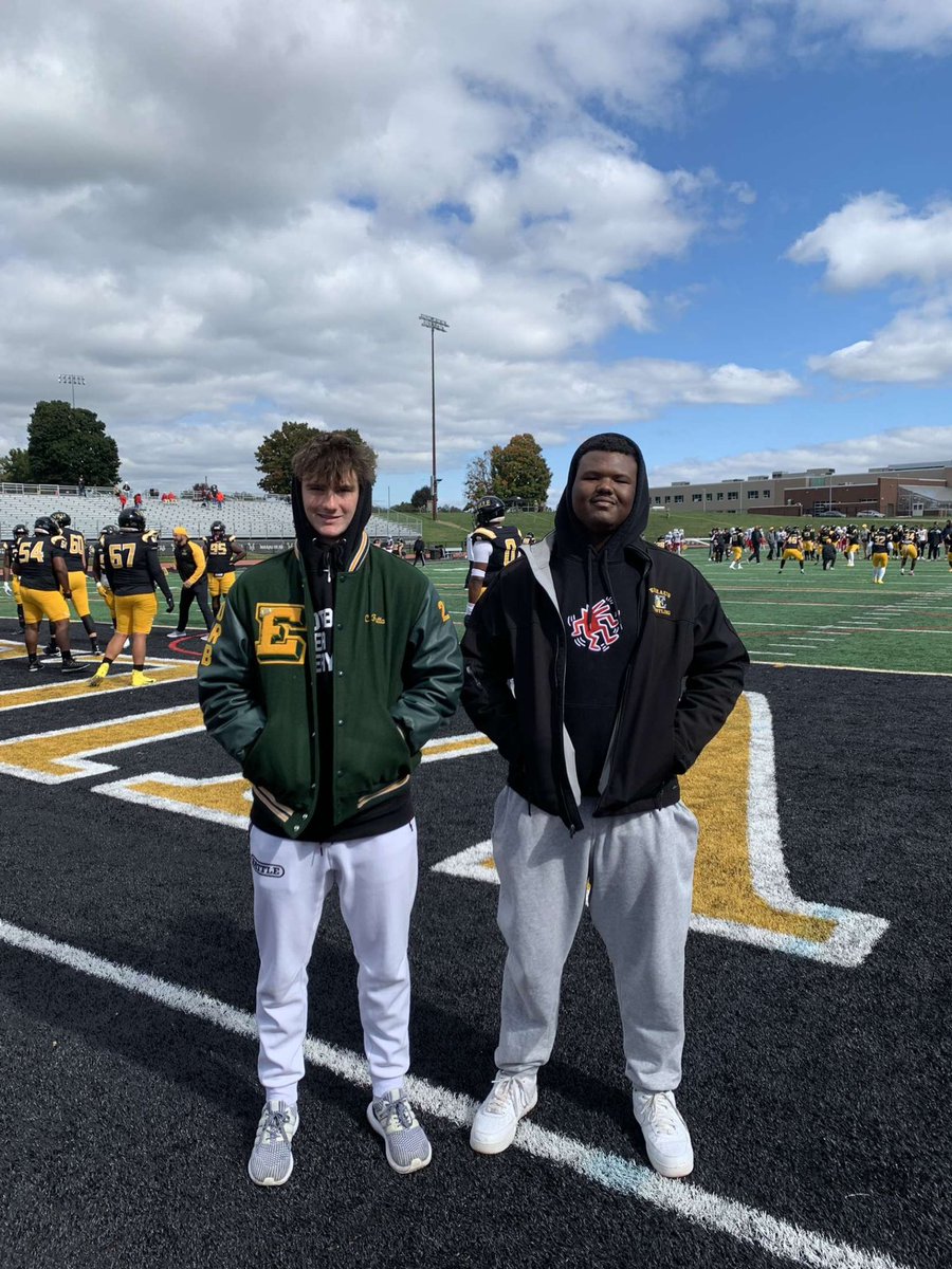 Had such a great time yesterday at <a href="/VilleMarauders/">Millersville Marauders</a> I want to say thank you to <a href="/Coach_Sutjak/">Matt Sutjak</a> for the invitation it was a pleasure touring the school and watching an amazing game!!! <a href="/EmmausFootball/">Emmaus Football</a>