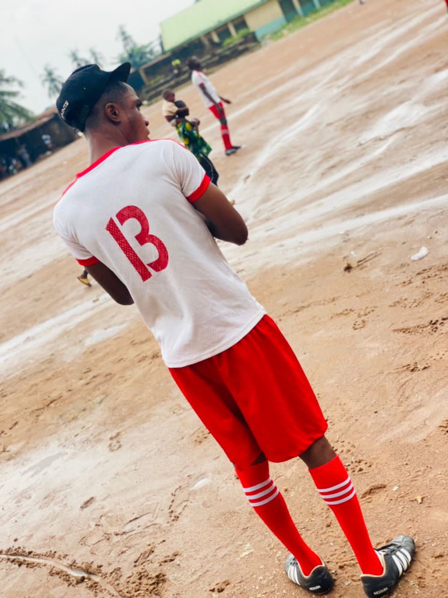 ayomidecares's tweet photo. Football is my life https://t.co/e382UgzwiI