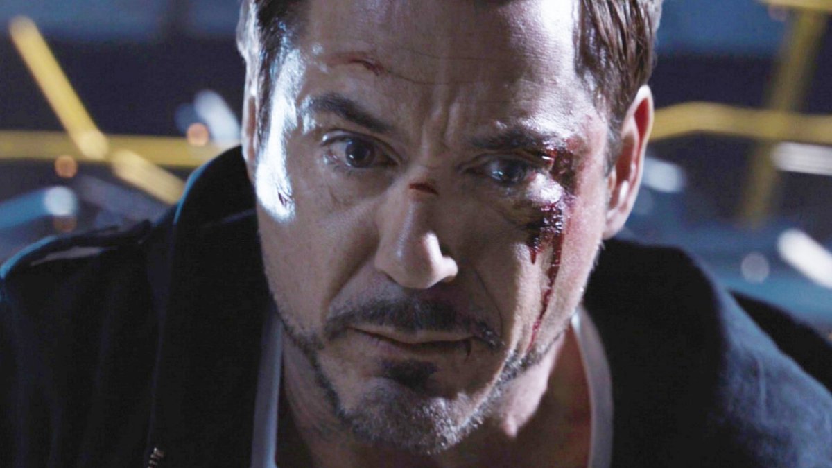 TStarkProject's tweet image. I will forever hate #AvengersEndgame 
Tony didn&apos;t deserve to die. After all the suffering and traumas he was ready to endure all these years + everything he did and sacrificed without receiving anything in return, he deserved to rest with his family
#BringBackTonyStarktolife