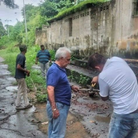 NoticiasFalcon's tweet image. Alcalde Orlando Millán anunció que emitirá decreto de emergencia en Zamora.⁣

instagram.com/p/CjgmvbWuOBL/…