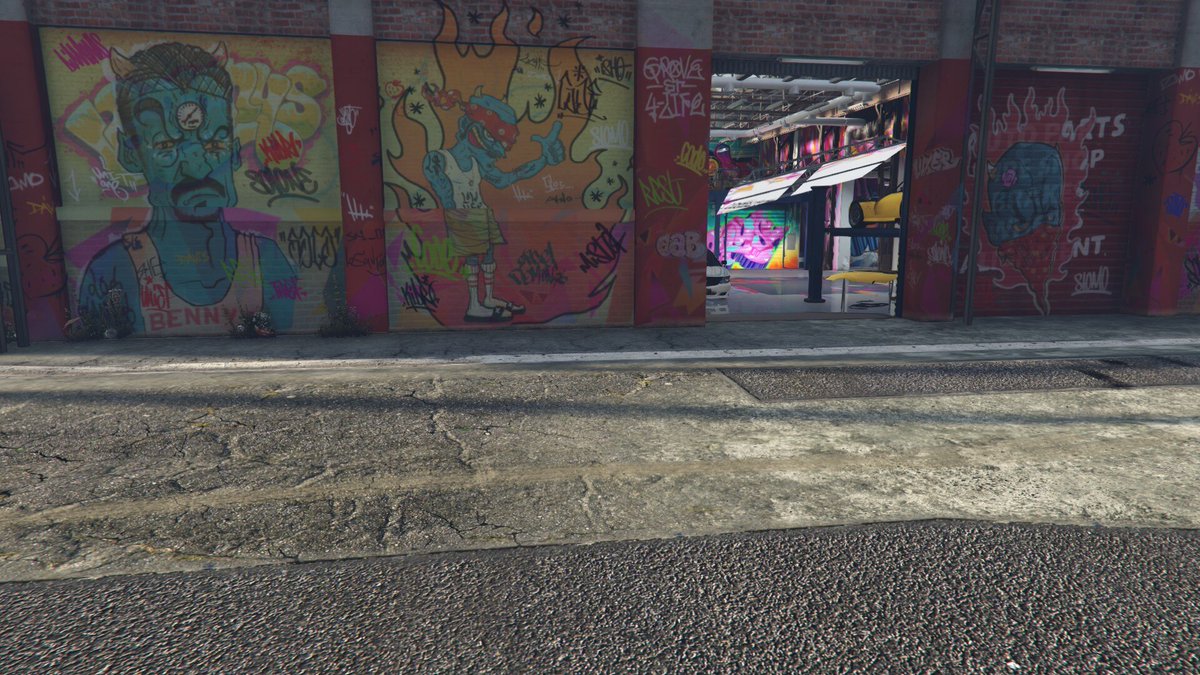 Hy83359997's tweet photo. @RockstarGames When I came out, it was installed on the door. Is this behavior intentional? The maintenance cost is more than 1,000 https://t.co/cMGiPslzw6