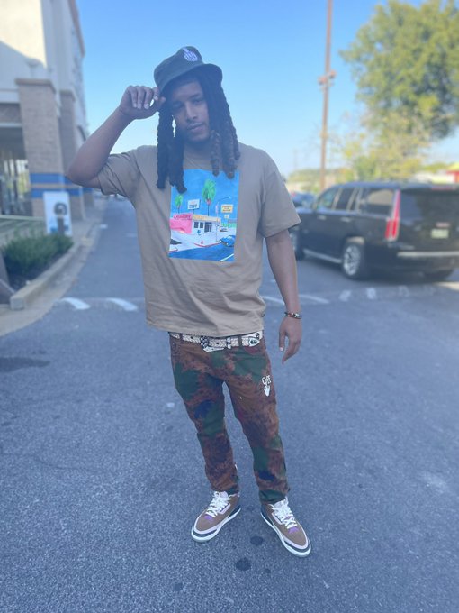 Guaranteed satisfaction no money back 🫡🏚😮&zwj;💨💧 https://t.co/UpbUxy2G06<a href="/tag/mrsfeedme"class="tags"><span>#mrsfeedme</span></a><a href="/tag/huncho"class="tags"><span>#huncho</span></a>