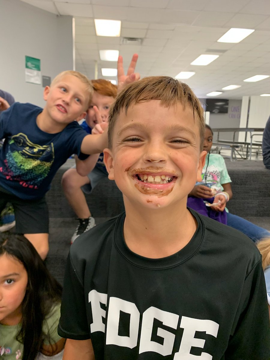 A special shout-out to <a href="/GISD_blangdon/">Brianne Langdon</a> and the <a href="/GHS_CTE/">Granbury High School CTE</a> Culinary Arts department! 

350 delicious cupcakes to celebrate our 4th/5th graders success on last year’s STAAR test! 🧁 

Their accomplishments led our campus to an A (94) rating for the 21-22 school year! 💜

<a href="/granburyisd/">Granbury ISD</a>