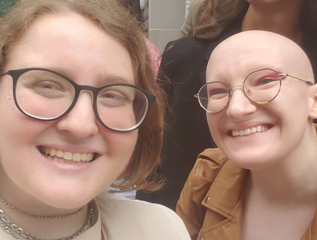 out_23rd's tweet image. #StoriesForSwift I&apos;m endlessly grateful for the friends I&apos;ve met on twitter because of taylor, talking to you all makes my heart so happy. the way @taylorswift13 brings people together is something so special and unique. I will always want to stay up to midnight with y&apos;all ❤️