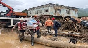 ali_anzola's tweet photo. El gobierno Venezolano decreta a Tejerias zona de desastre https://t.co/1ED2ID8oIS