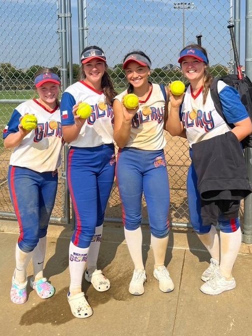 The ladies played great this weekend! Look at our bomb squad!! 💣💣💣💣 <a href="/SEdwards_2024/">Susan Edwards</a> <a href="/NguyenShorey/">Shorey Nguyen</a> <a href="/KinleyHammons/">Kinley Hammons</a> and Ro!! Great job ladies! <a href="/TexasGlory/">Texas Glory</a> <a href="/NCAASoftball/">NCAA Softball</a> <a href="/DfwSho/">DFW Sho'Case</a> <a href="/d1fastpitch1/">D1 Fastpitch</a> <a href="/DFWfastpitch/">DFW Fastpitch</a> #softball #UCECollegeClassic2022 #beintentional #hitdingers #Bombsquad