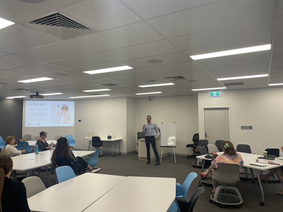 Dr Jessica Stokes-Parish PhD, RN (@j_stokesparish) on Twitter photo And weβre off! Research Week at <a href="/BondUniversity/">Bond University</a> starts for our faculty with a seminar on health professions education research across the uni.
<a href="/suzannegough1/">Suzanne Gough</a> @forrest_kirsty
ID: Adrian stands at front of the room and discusses the current evidence for extended reality And weβre off! Research Week at <a href="/BondUniversity/">Bond University</a> starts for our faculty with a seminar on health professions education research across the uni.
<a href="/suzannegough1/">Suzanne Gough</a> @forrest_kirsty
ID: Adrian stands at front of the room and discusses the current evidence for extended reality