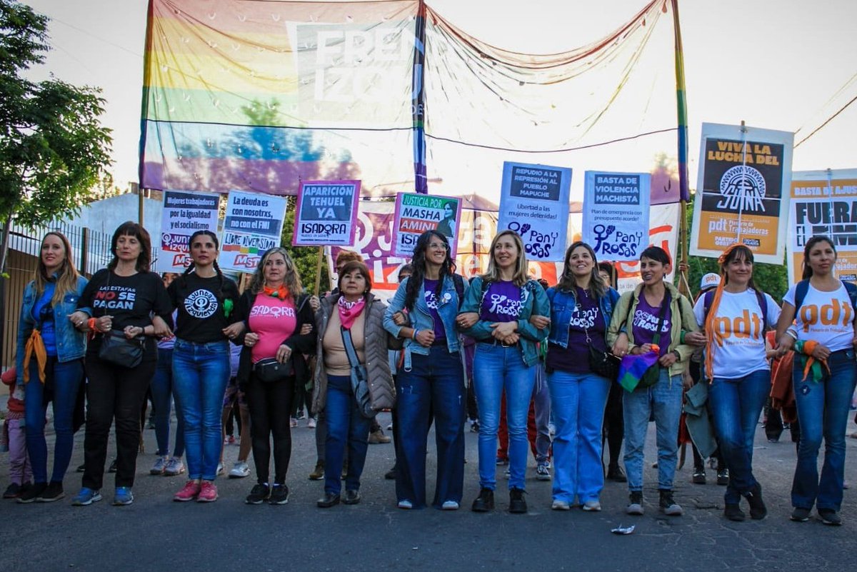 🏳️‍🌈🔥 ¡Gran marcha independiente del Frente de Izquierda Unidad, en el Encuentro Plurinacional de Mujeres y Disidencias! ✊🏻