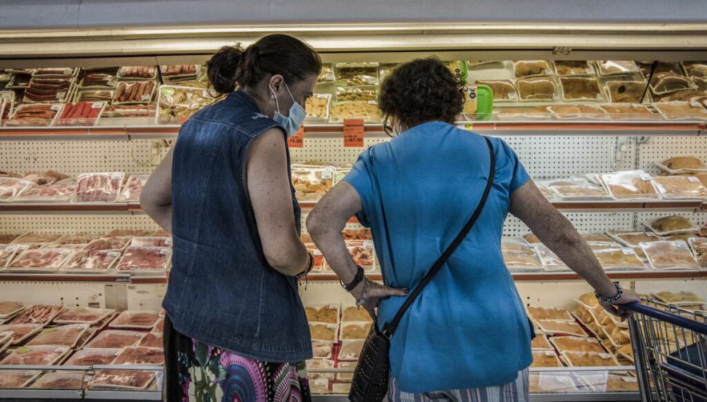 OraleVictoria's tweet photo. Bajar el precio de los alimentos, lo más importante del APECIC de AMLO: AMSDA - https://t.co/chpI0R9e4N https://t.co/yRapCWltXg