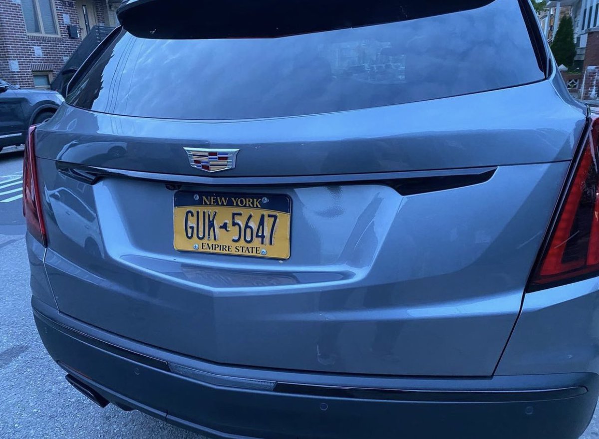 MetaVinylCustoms tweet media