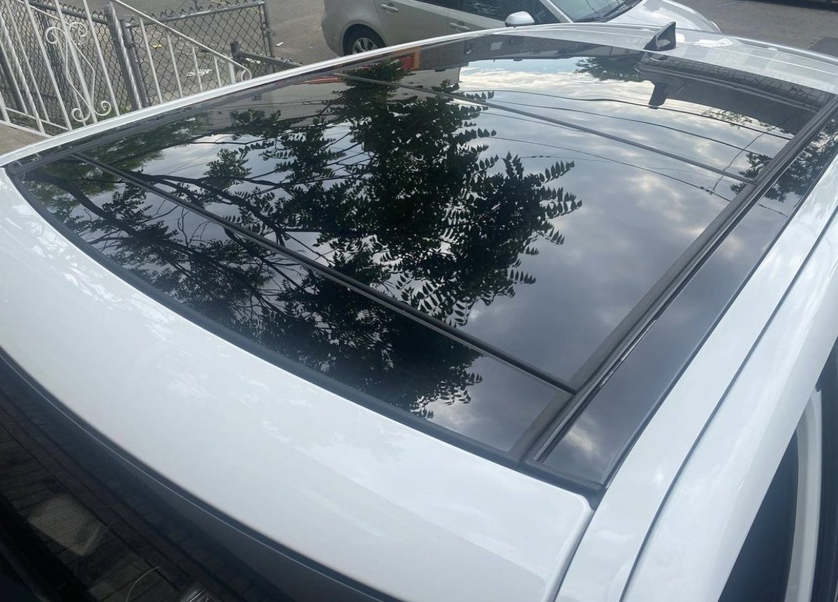 MetaVinylCustoms tweet media