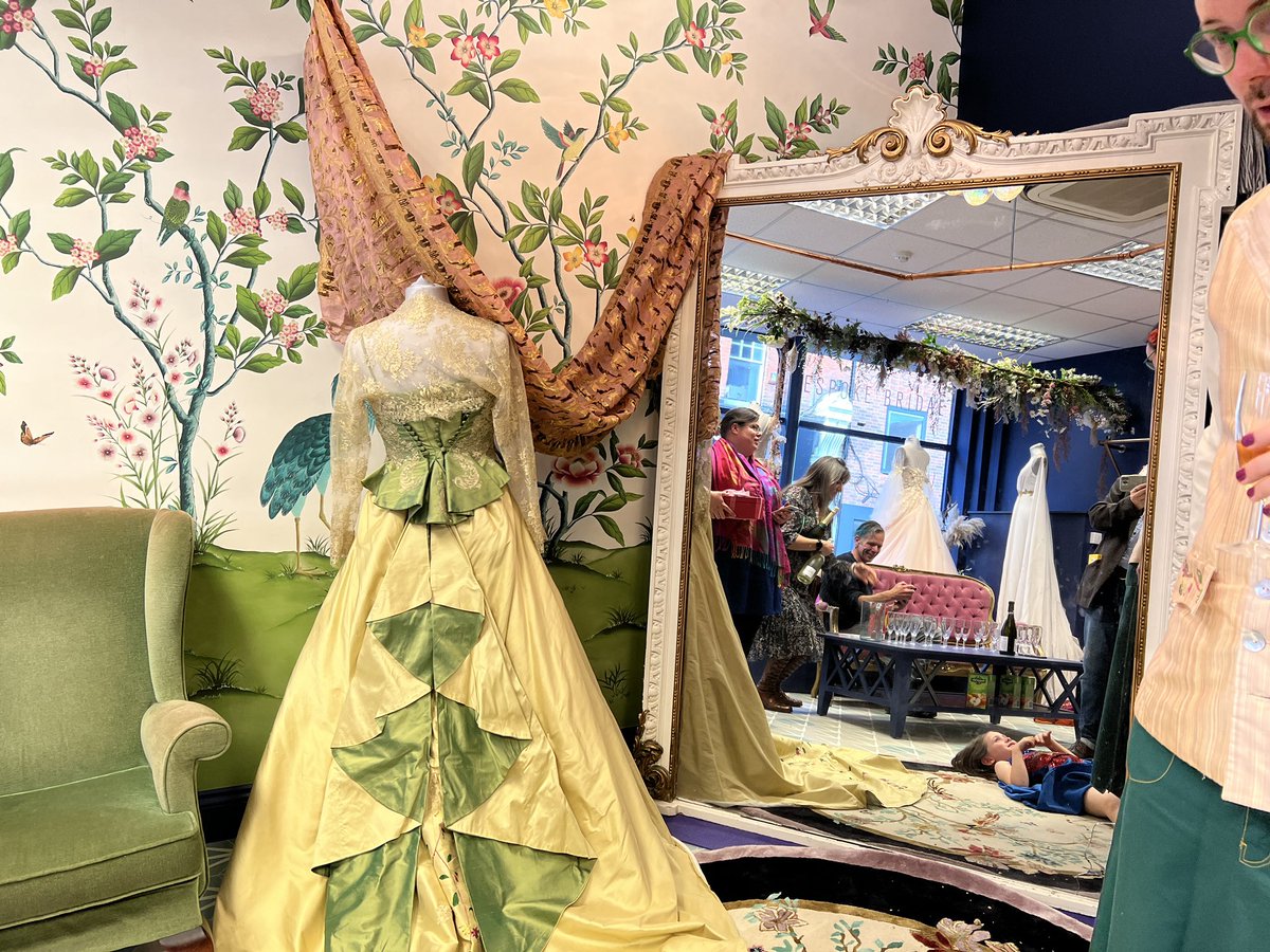 GaryScribbler's tweet photo. Attended my friend @felicitydresses grand opening of her new shop today. Stunning work. Getting married? Want a unique and gorgeous dress. Youโre welcomeโฆ #weddingdresss #bridal #talentedfriend https://t.co/7IwwLXPrUT