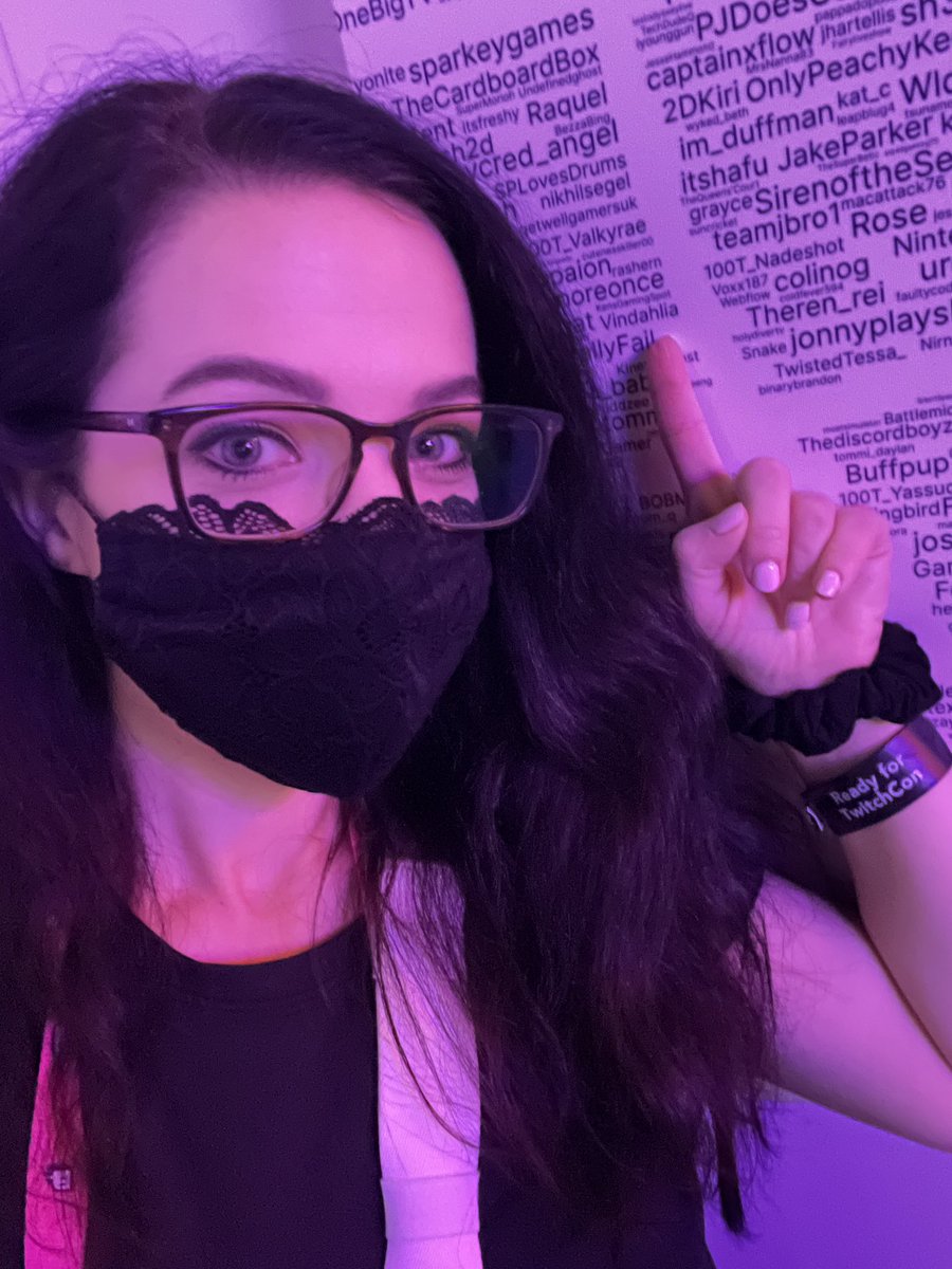 Yay found my name on the <a href="/Tiltify/">Tiltify</a> boards!

 #IAmTiltify (I choose <a href="/StreamToEndMS/">Stream to End MS</a> for donation 🧡)