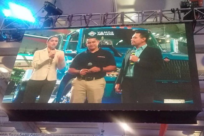 leo_alvam's tweet photo. ¡Se logró una vez más equipo! @InternationalMX @Anpact 
@CeaTelevisa 

📸🎬🎥🎤💥🚇💯🚍🛞✨🫵🏼

#walkarounds #conduccion #TeamCEA #vamosmaslejos https://t.co/0qC393RPOr