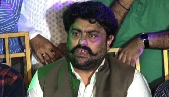 Mehboobalidr's tweet photo. بابو بھولے نات سندھ کا گورنر اور یونیورسٹیوں کا چانسلر مقرر ۔ سندھ کی دشمن پیپلز پارٹی کا ایک اور سندھ احسان ۔
#GoPPPGo
#savesindh https://t.co/iLKH87ZjaJ