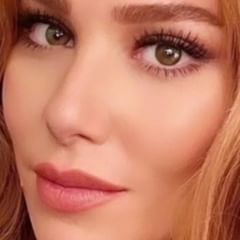 katerinamp19's tweet photo. Tomorrow at noon and every day all day with the sweetest innocent eyes that never lie, never hide anything, never bother anyone, they always look you deep in the eyes with the innocence, the kindness, the respect, the love that they reflect her pure soul. 
@elcnsng❤️#ElçinSangu https://t.co/KYpqVP0P9Q