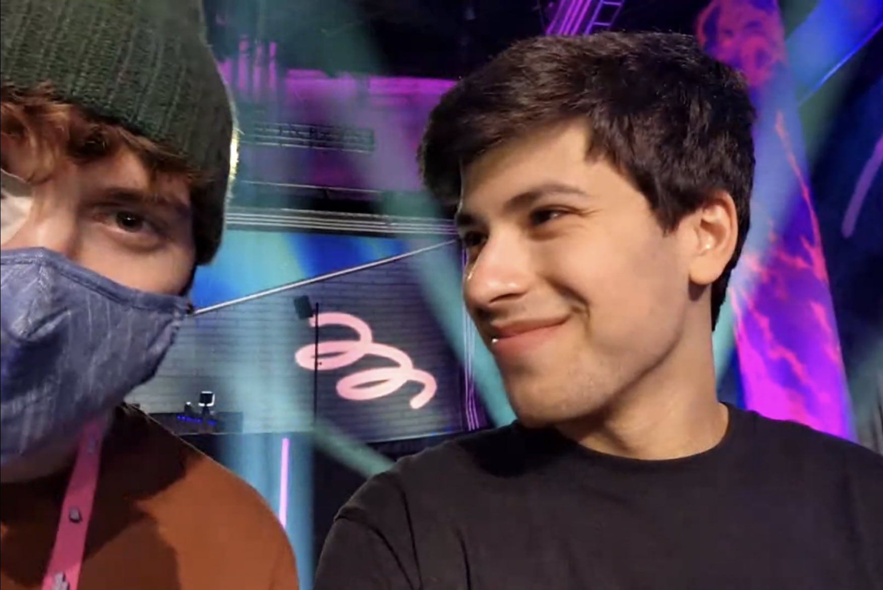 mik-saw-bts-on-twitter-the-only-pics-of-dream-and-george-ever-https